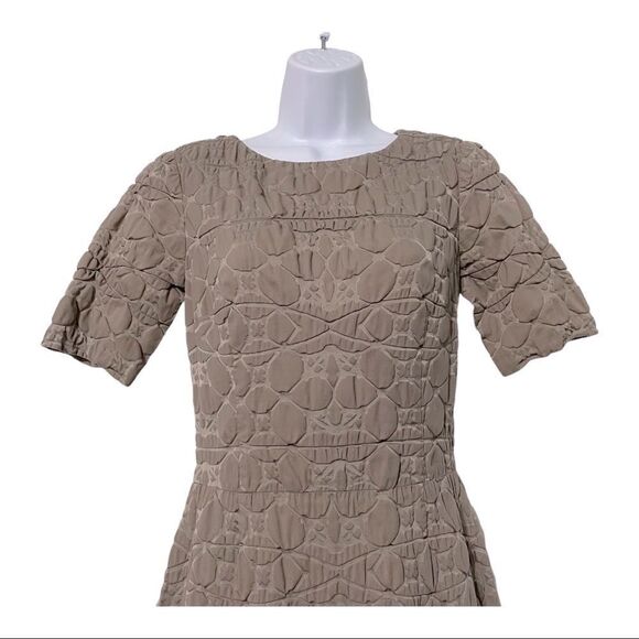 Vera Wang Quilted Midi Gray Fitted Dress Size EU 34 US 0 - Picture 6 of 10